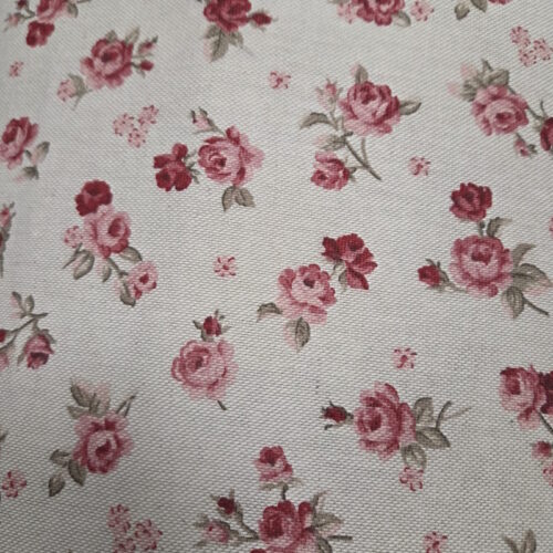 Tessuto cotone ecru con rose 50cm.xh.280cm.
